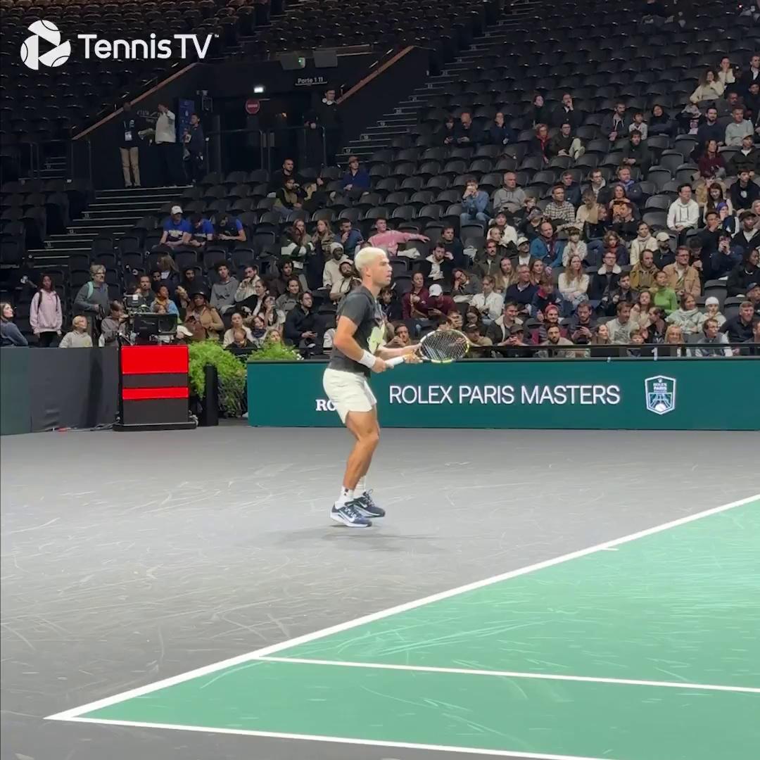 德国网球队绝杀法国网球队，阿尔卡拉斯统治全场的简单介绍