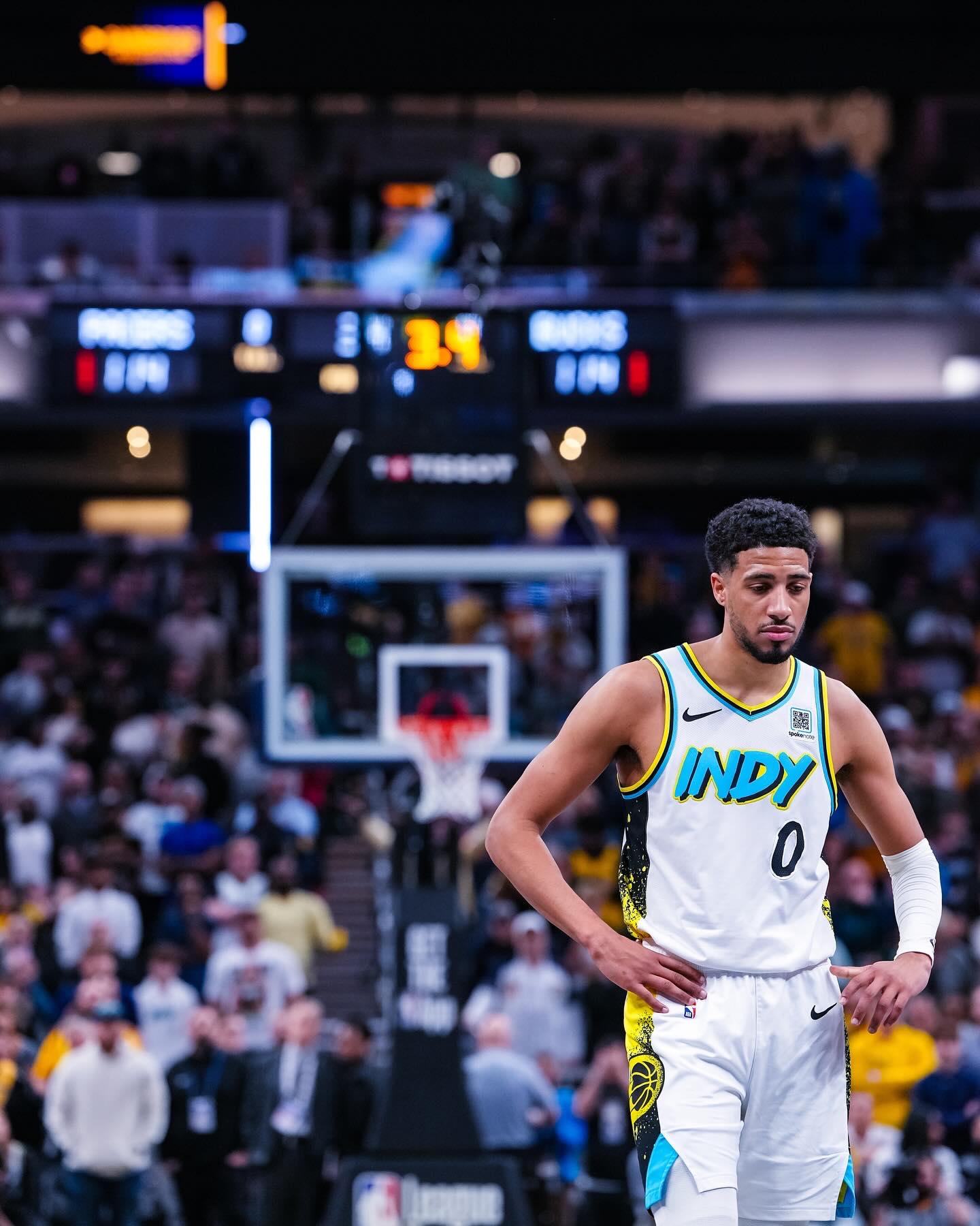 雄鹿B队横扫奇才，哈里斯统治全场的简单介绍