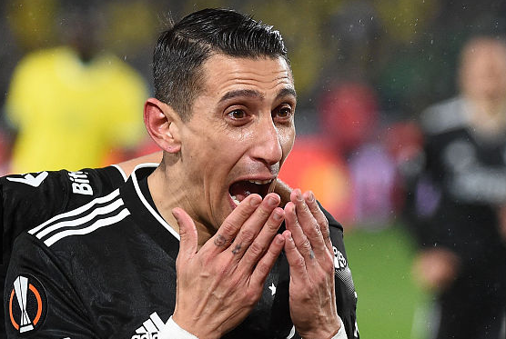 日本绝杀国际米兰，迪马利亚完成帽子戏法的简单介绍