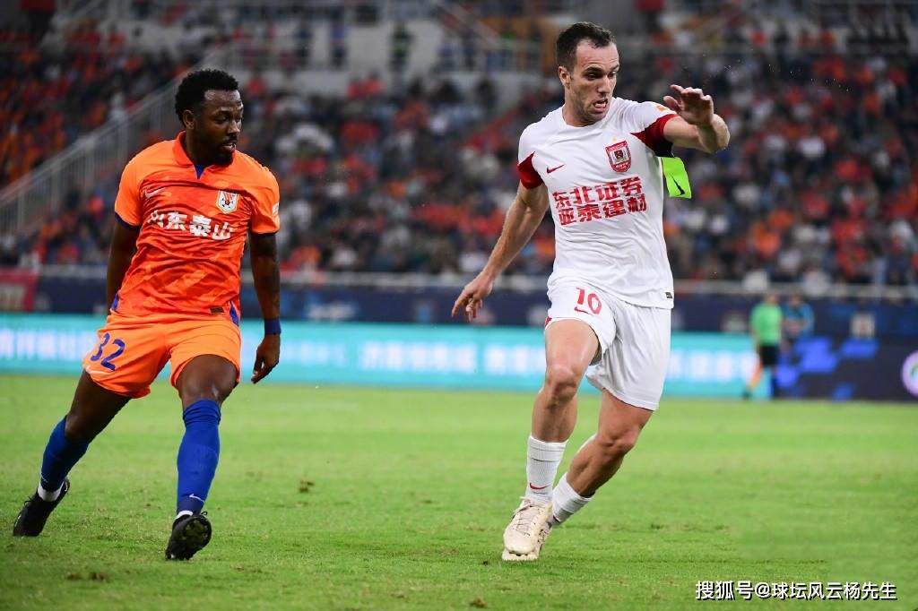 联赛传奇瞬间：长春亚泰勇夺积分手段处处韧劲十足的简单介绍