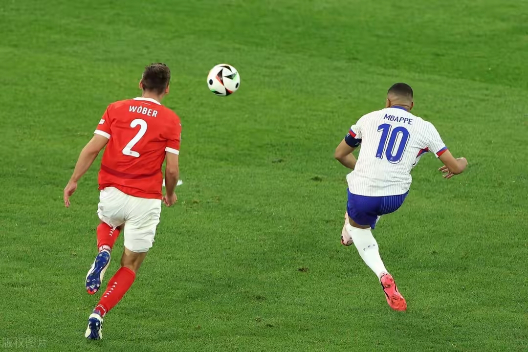 开云体育入口-欧洲赛场上的大对决，胜者傲视群雄的简单介绍