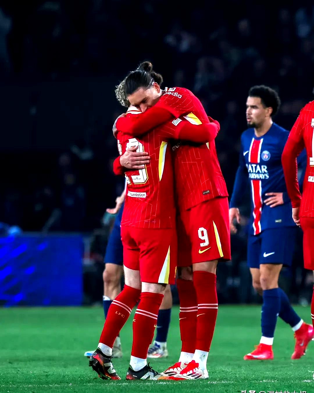 利物浦主场大胜托特纳姆，全面碾压对手