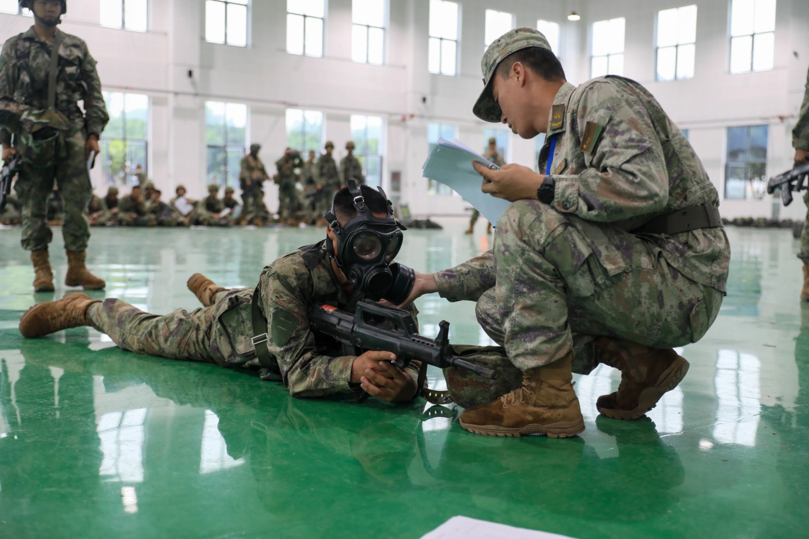 教练们在独特的战术上做出了巧妙的调整