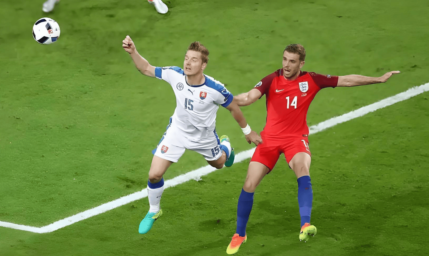 斯洛伐克球队在比赛中大显身手 斯洛伐克球队在比赛中大显身手