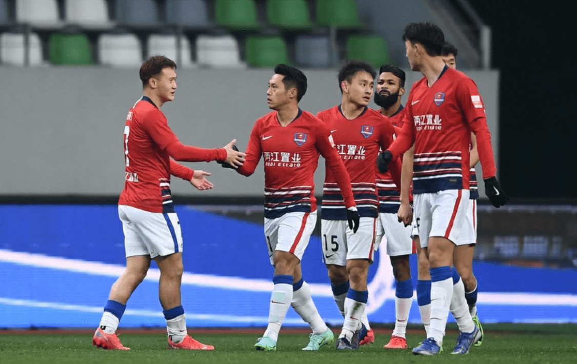 广东队凭借高顺位打败重庆队，实力有增