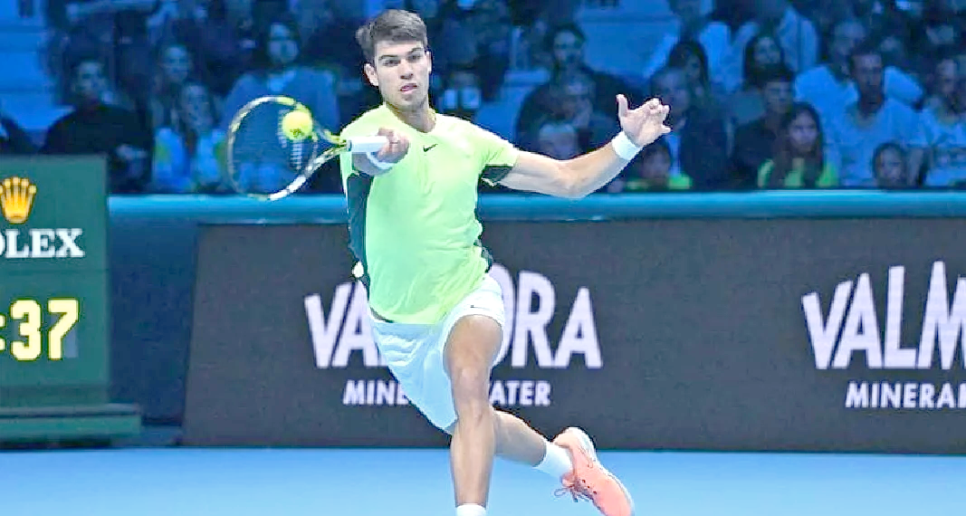 包含英国网球队爆冷西班牙网球队，梅德韦杰夫统治全场的词条