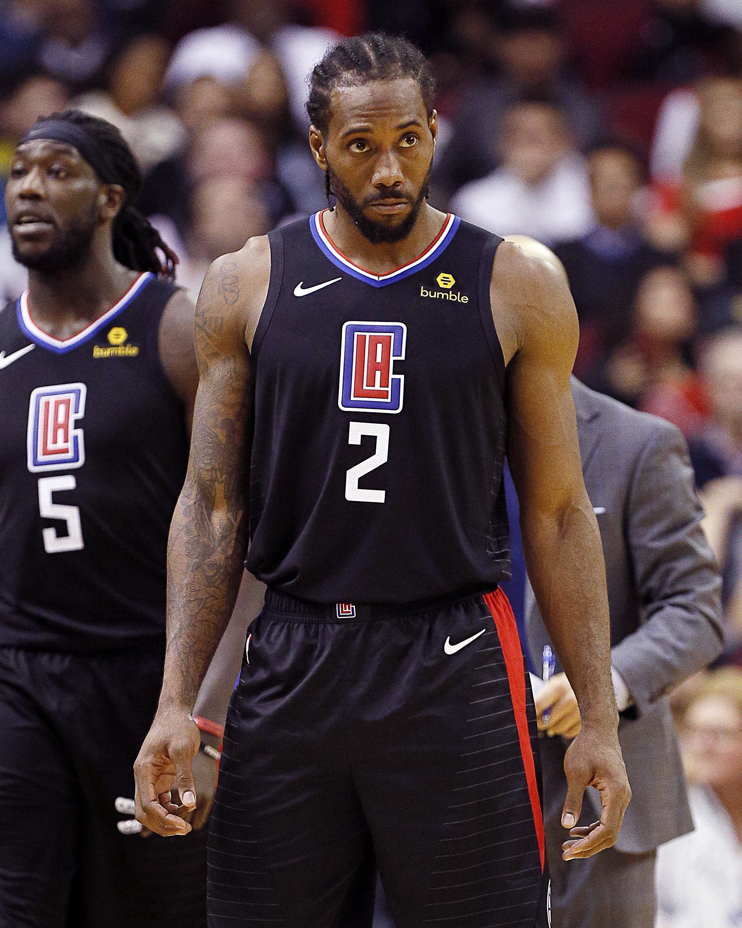 凯尔特人轻取福建队，伦纳德刷新纪录