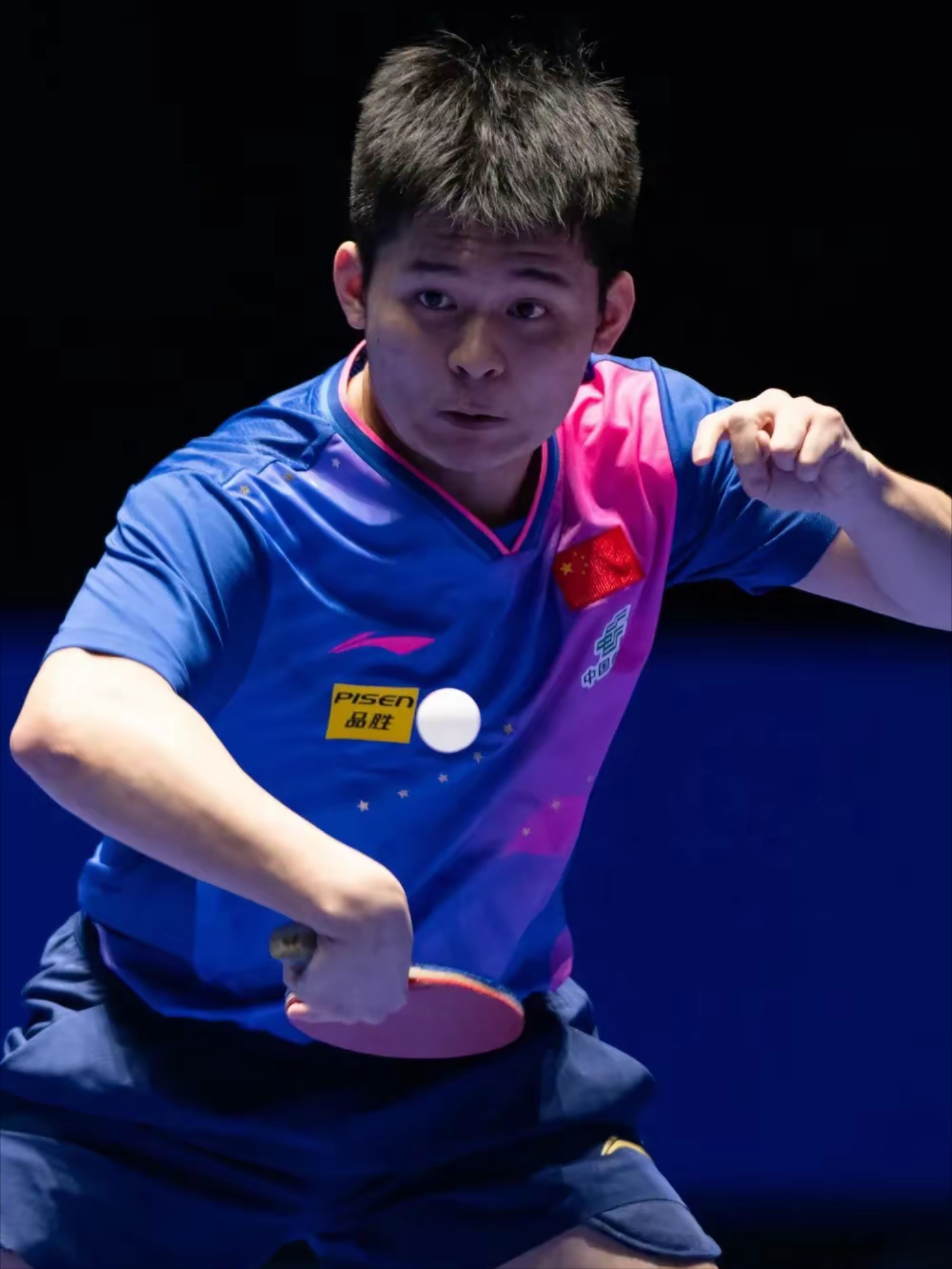比利时乒乓球队强势中国乒乓球队，奥恰洛夫高光表现的简单介绍