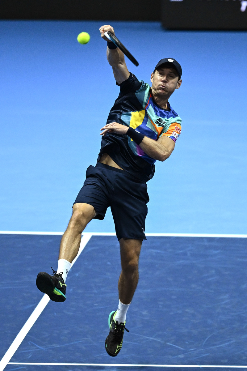 开云体育平台APP-法国网球队力克意大利网球队，费德勒打破历史纪录的简单介绍