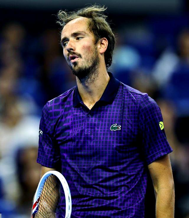 关于日本网球队血洗世界网球队，梅德韦杰夫绝境逆转的信息