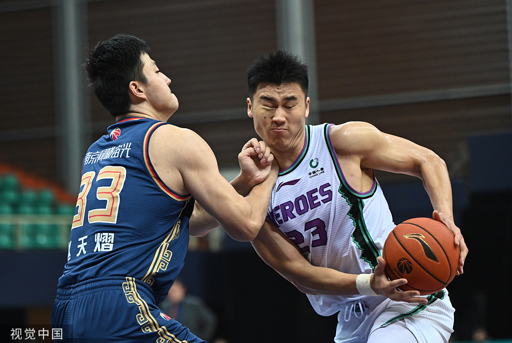 深圳队轻取篮网，陶汉林状态火热的简单介绍