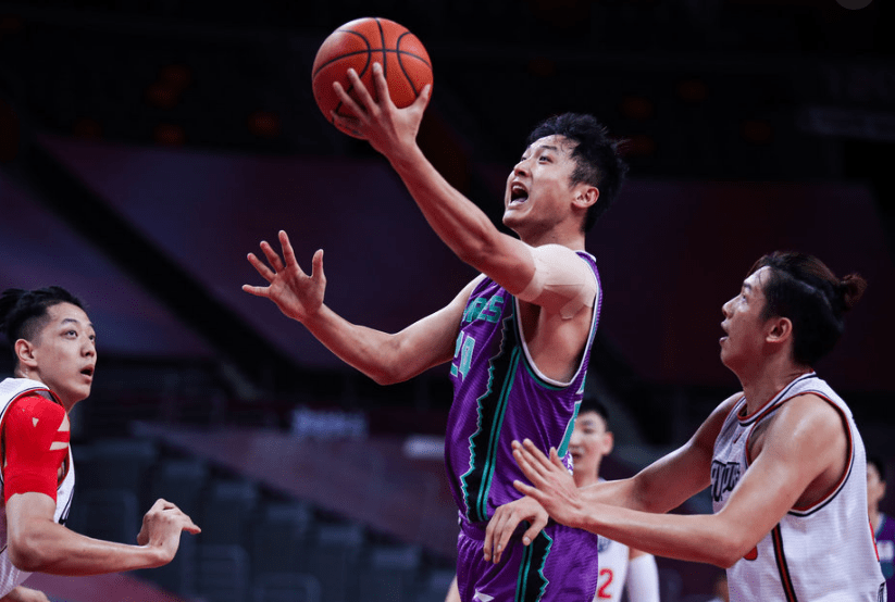 深圳队轻取篮网，陶汉林状态火热的简单介绍