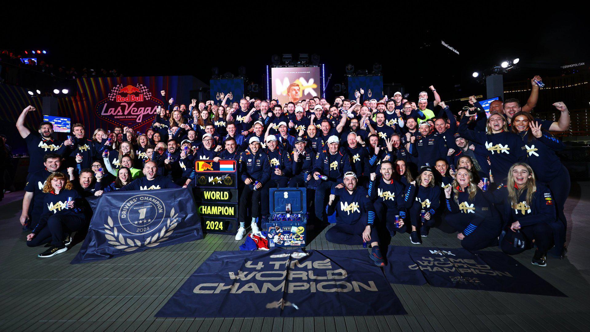 索伯车队力克红牛车队,塞恩斯扛起全队的简单介绍 索伯车队力克红牛车队,塞恩斯扛起全队的简单介绍