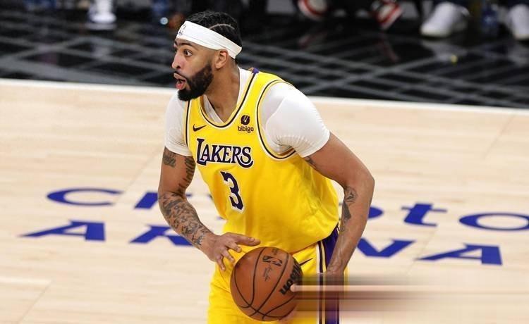 德克戴维斯伤退赛场导致球队失利的简单介绍