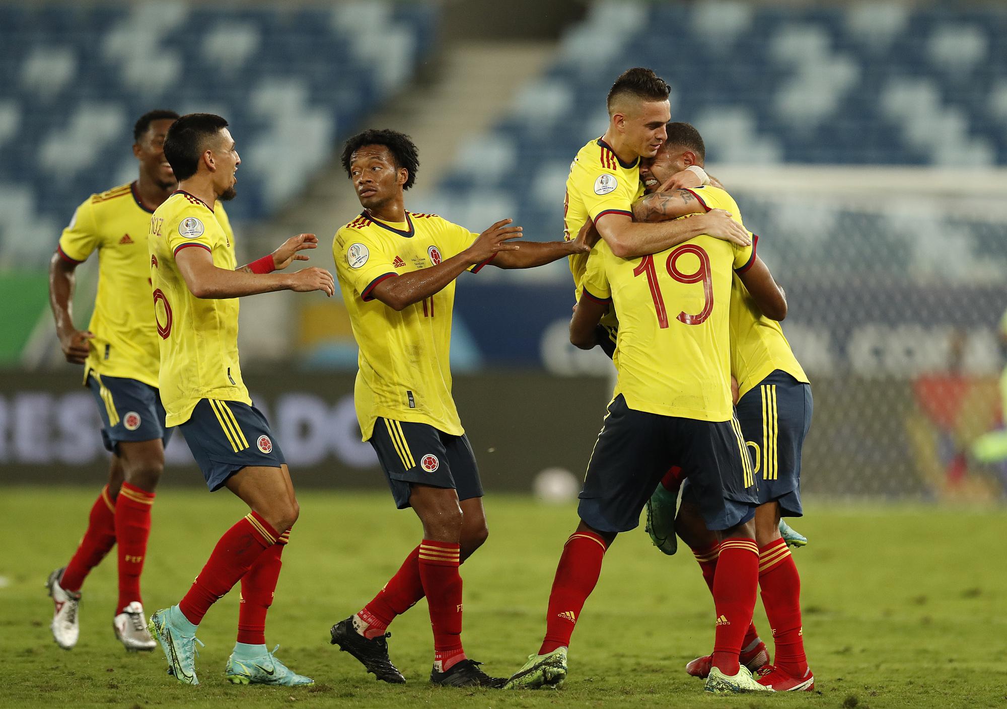 关于厄瓜多尔队力克布基纳法索队，晋级的信息